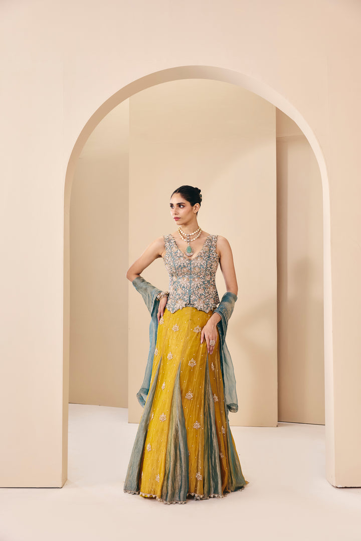 Tarini Yellow Goded Set