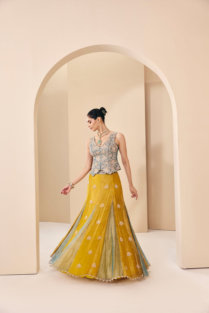 Tarini Yellow Goded Set